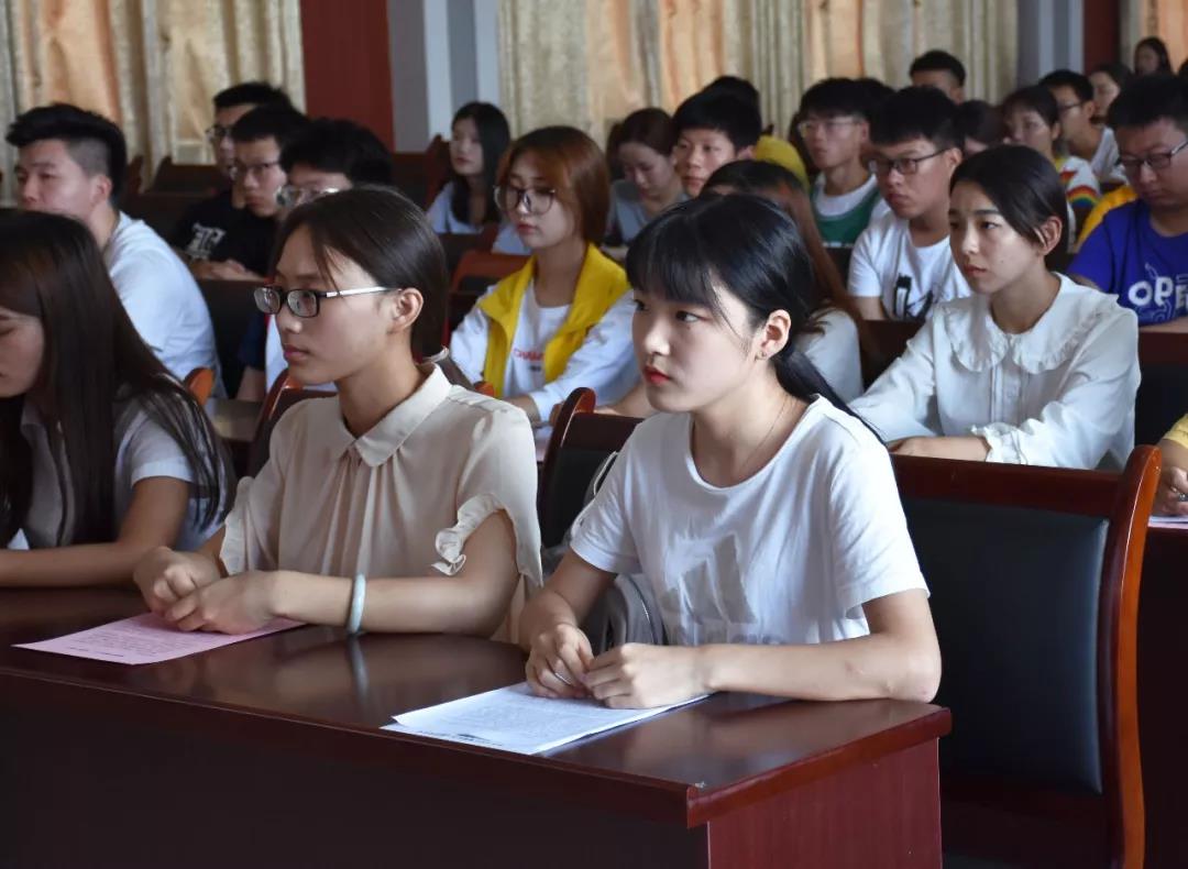 大专学历和高职学历有什么不一样？4点“不同”看出差距