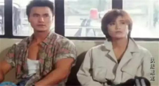 他是武术冠军功夫不输甄子丹，在香港没名气，在好莱坞却大放异彩