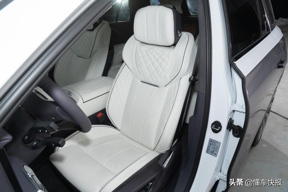 红旗首款纯电大型SUV，红旗E-HS9技术实力分析