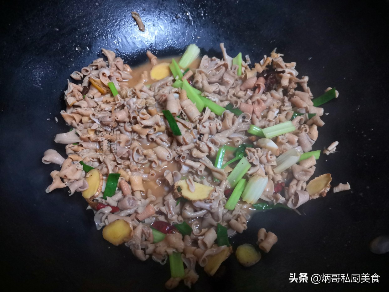“小肚鸡肠”因它而得名，很多人嫌它脏，简单一炒比鸡肉还好吃