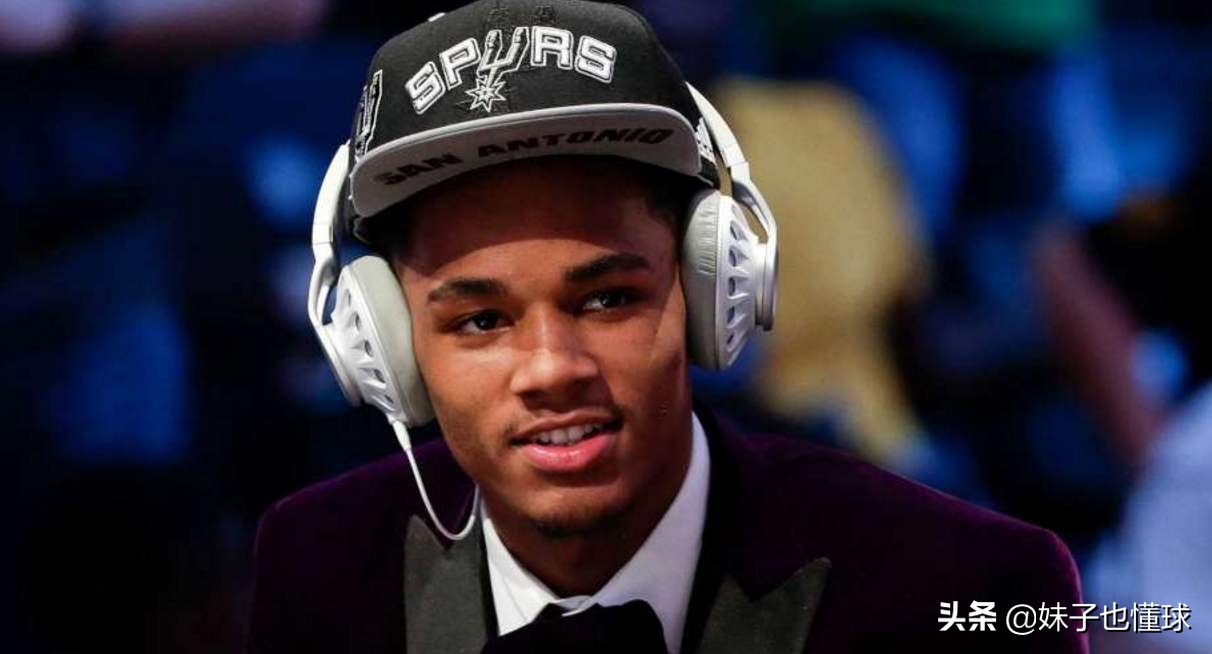 德章泰默里选秀报告(解析:新秀第四年,德章泰默里的分水岭,他会是马刺