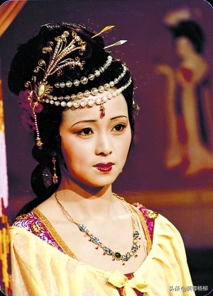 87《红楼梦》剧组“四大美女”，个个貌美如花，黛钗凤都望尘莫及