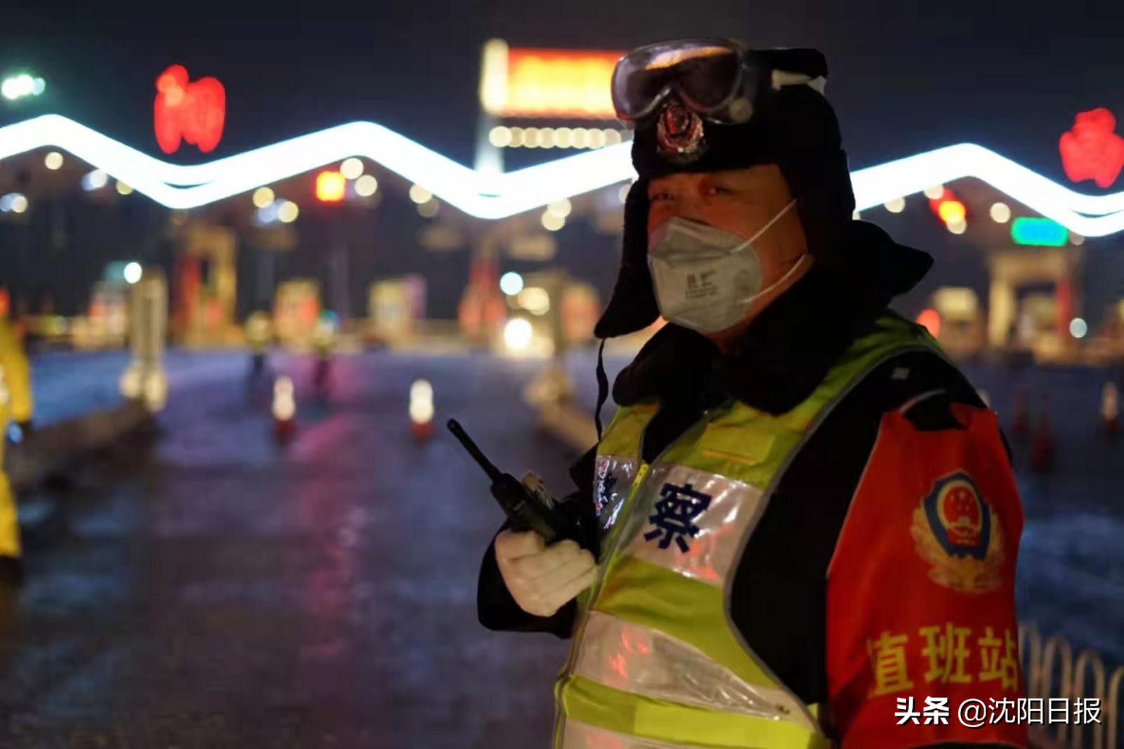 你体验过高速路口的风吗？那里坚守着一抹抹警蓝
