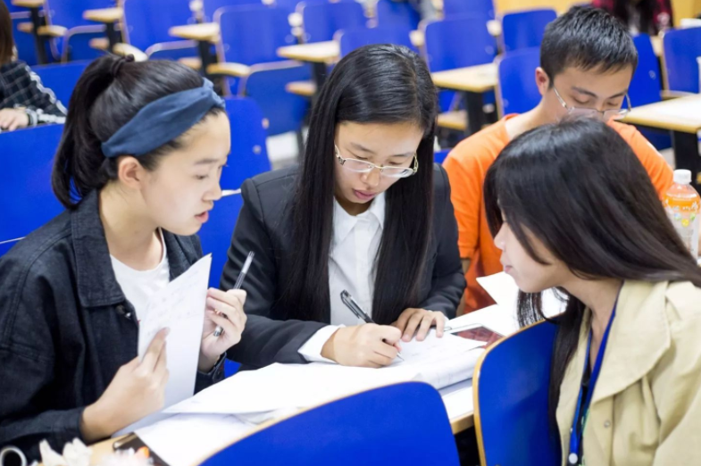 “公务员考试”分为国考和省考，二者有什么区别，过来人说出实情