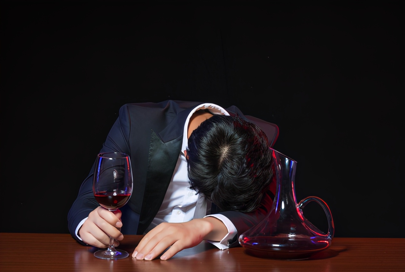 简单又实用！快速解酒的几个方法，一篇文章告诉你