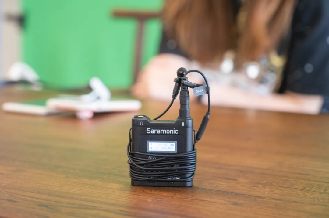 枫笛SR-R1微型录音笔，1000出头，操作简单明了，小白也能用