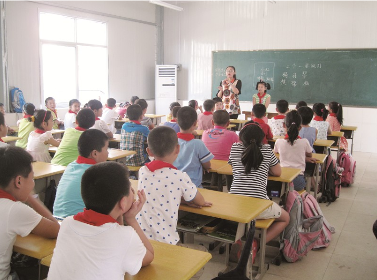 双减“后遗症”显现，补课机构老师大批失业，体制内教师成香饽饽