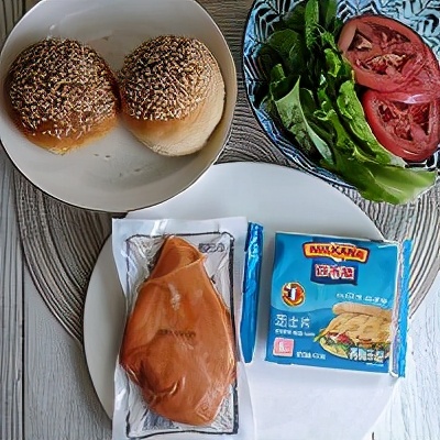 懒人鸡胸肉汉堡做法