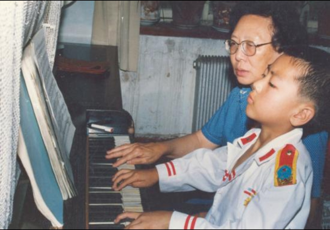 李云迪嫖娼被抓人生尽毁，郎朗娶妻生子事业兴旺，一文说明原因