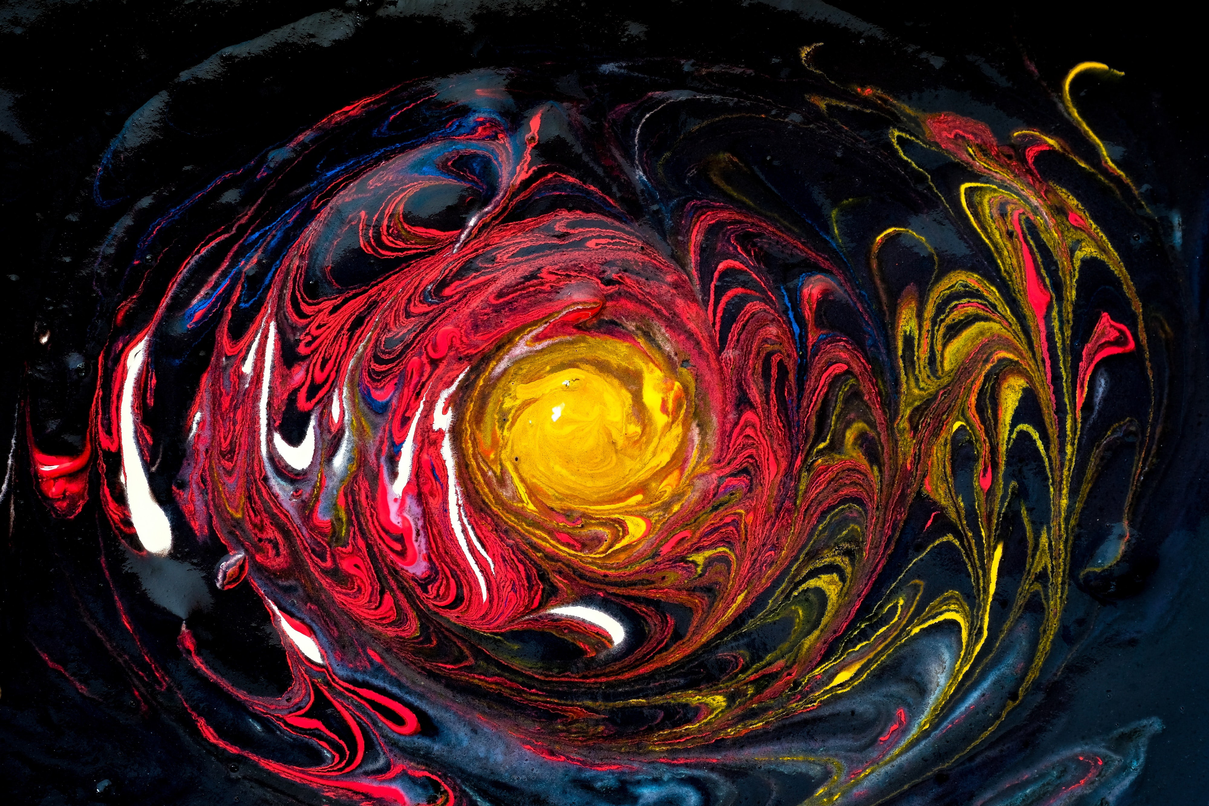 梦境之火，探索潜意识中的热情与变革