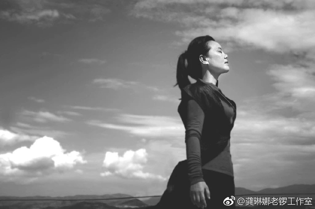 不唱神曲的龚琳娜，让所有人都忐忑了