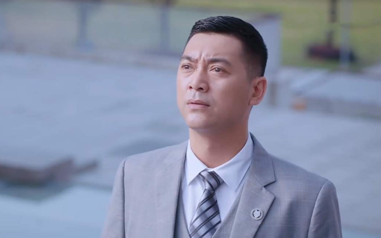 《以家人之名》中的“父亲”：生而不养不配为父，养而不教愧为父