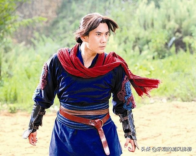 金庸武侠十大奇功排行榜，九阴真经实至名归，独孤九剑略逊一筹