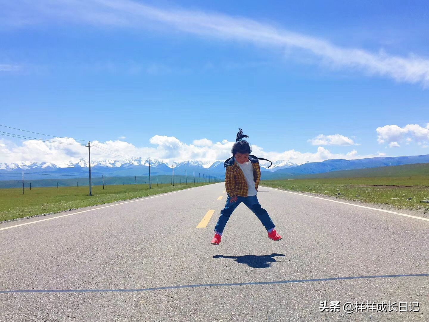 一家三口自驾去新疆，环南北疆27天15000公里，吃住行玩详细攻略