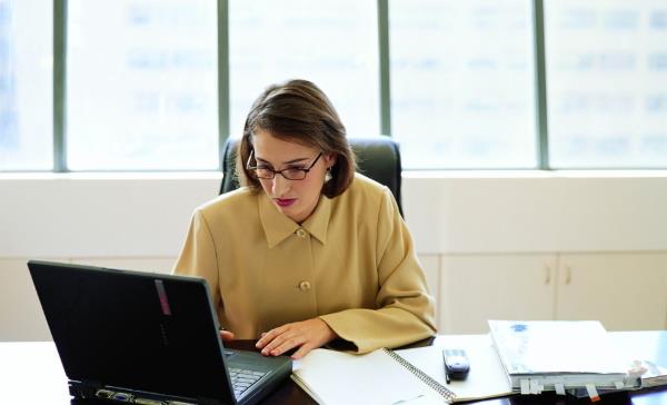 在职场上，如何处理好同事之间的关系？