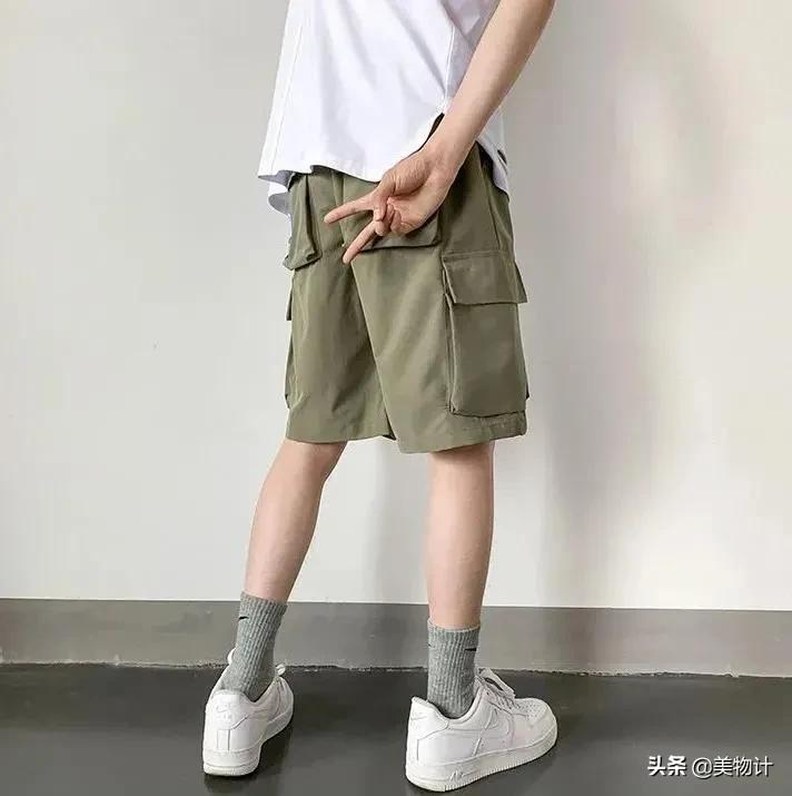 利落短裤，好清凉