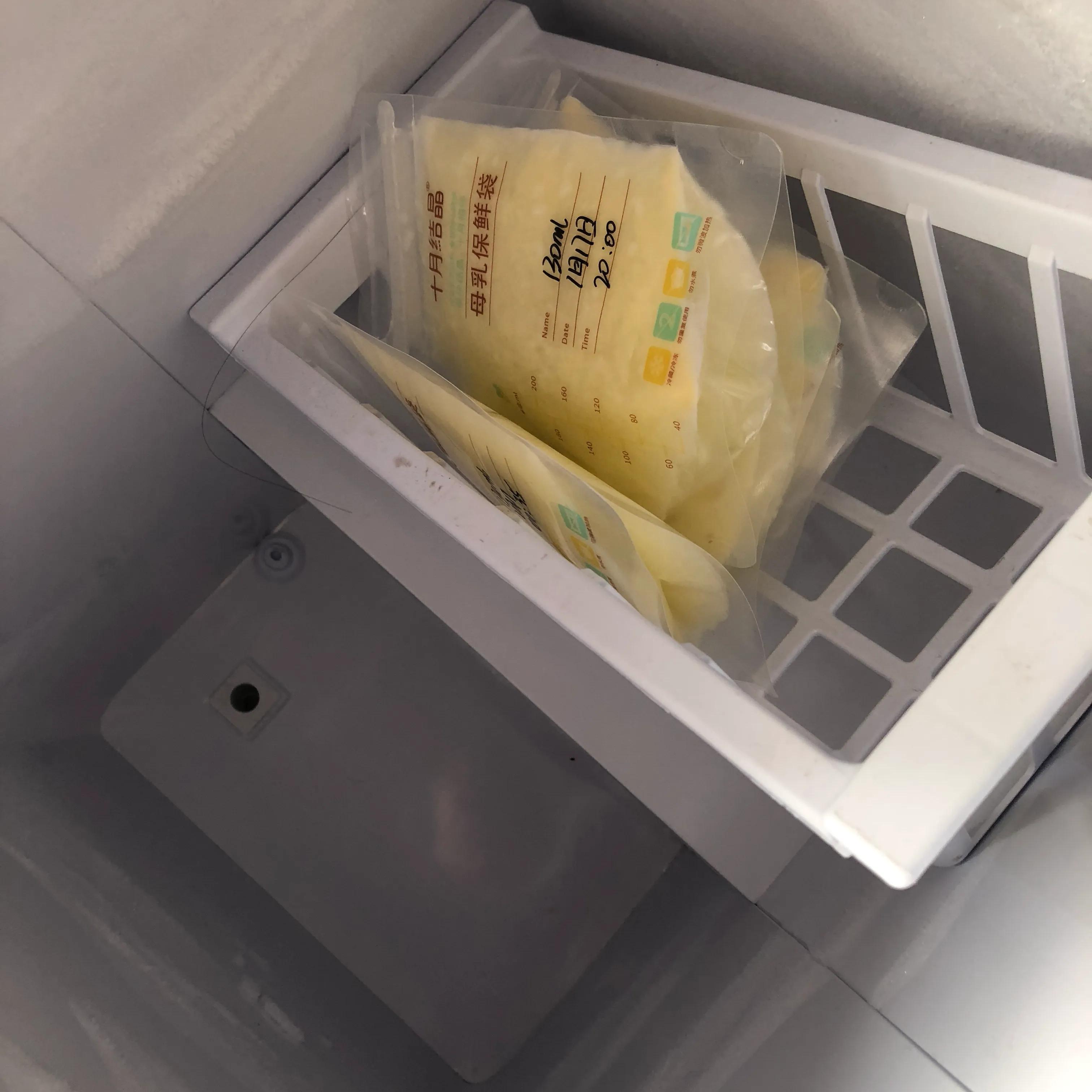我的冻奶小冰柜转手记！存奶妈妈和宝宝的37 度链接正式切段……