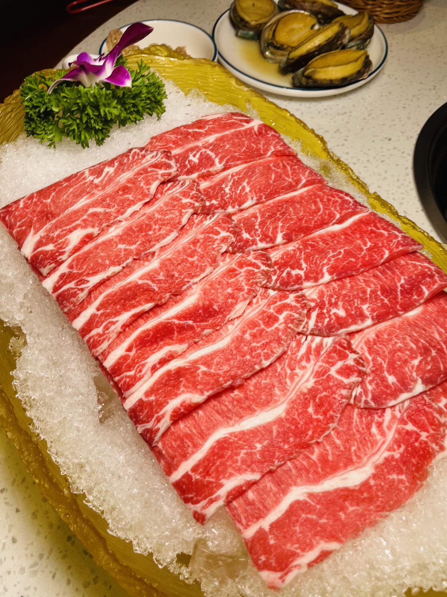 就在长职附近新开了一家鸡鲍鱼的店，以后再想吃真的太方便了