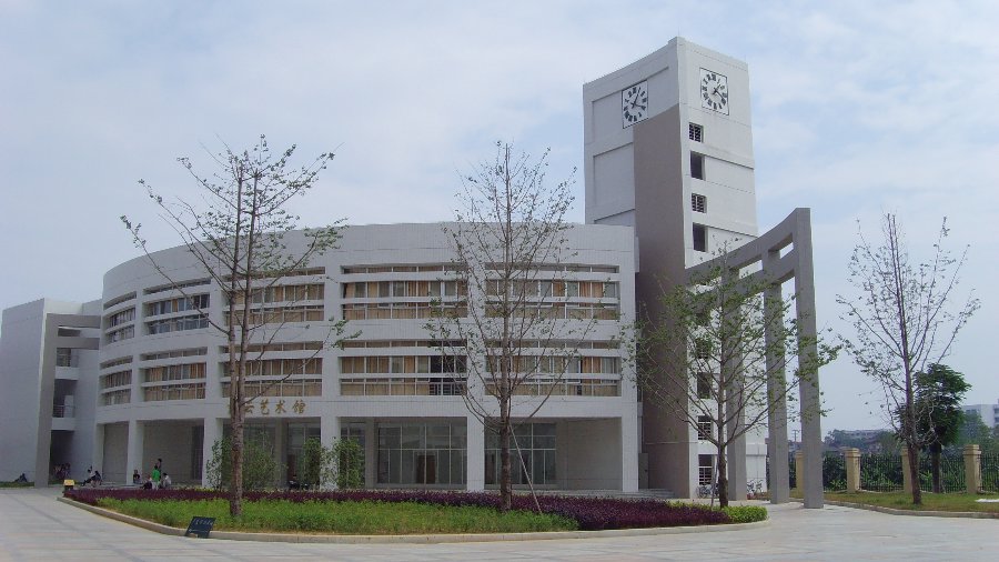 广东揭阳好高中，揭阳市文理科前三揭阳一中竟然占6人，值得关注