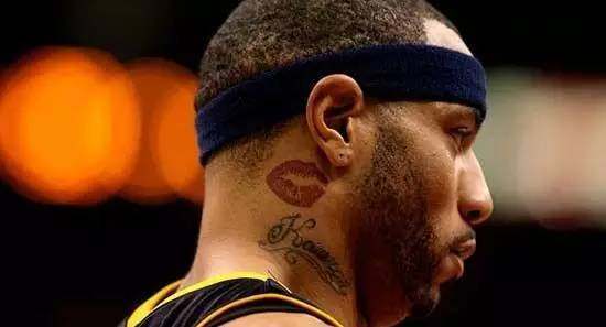 nba为什么都纹身(NBA球星纹身的含义：詹姆斯纹身霸气十足，科比肩膀上的蝴蝶皇冠)