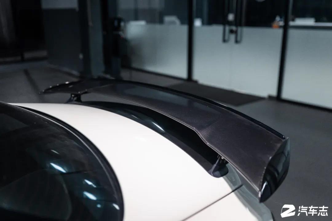 大陆仅十台的SLS AMG Black Series，零距离感受奔驰超跑的巅峰