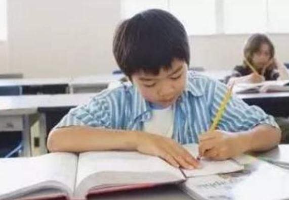 中小学迎来“新制度”，将于下学期正式实施，家长终于松了口气