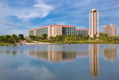 广东湛江有哪些学校？