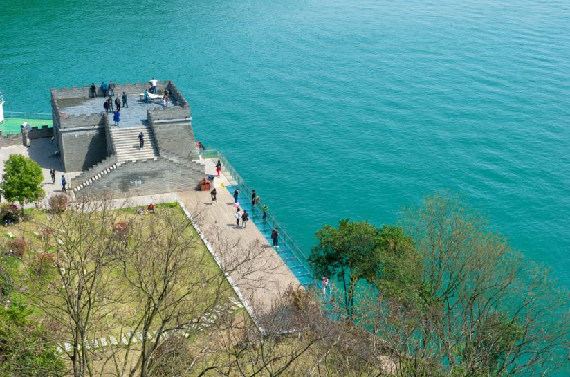 诗词中的宜昌｜游三游洞