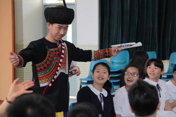 2021中小学暑假时间安排出炉，学生兴奋不已，家长却进退两难