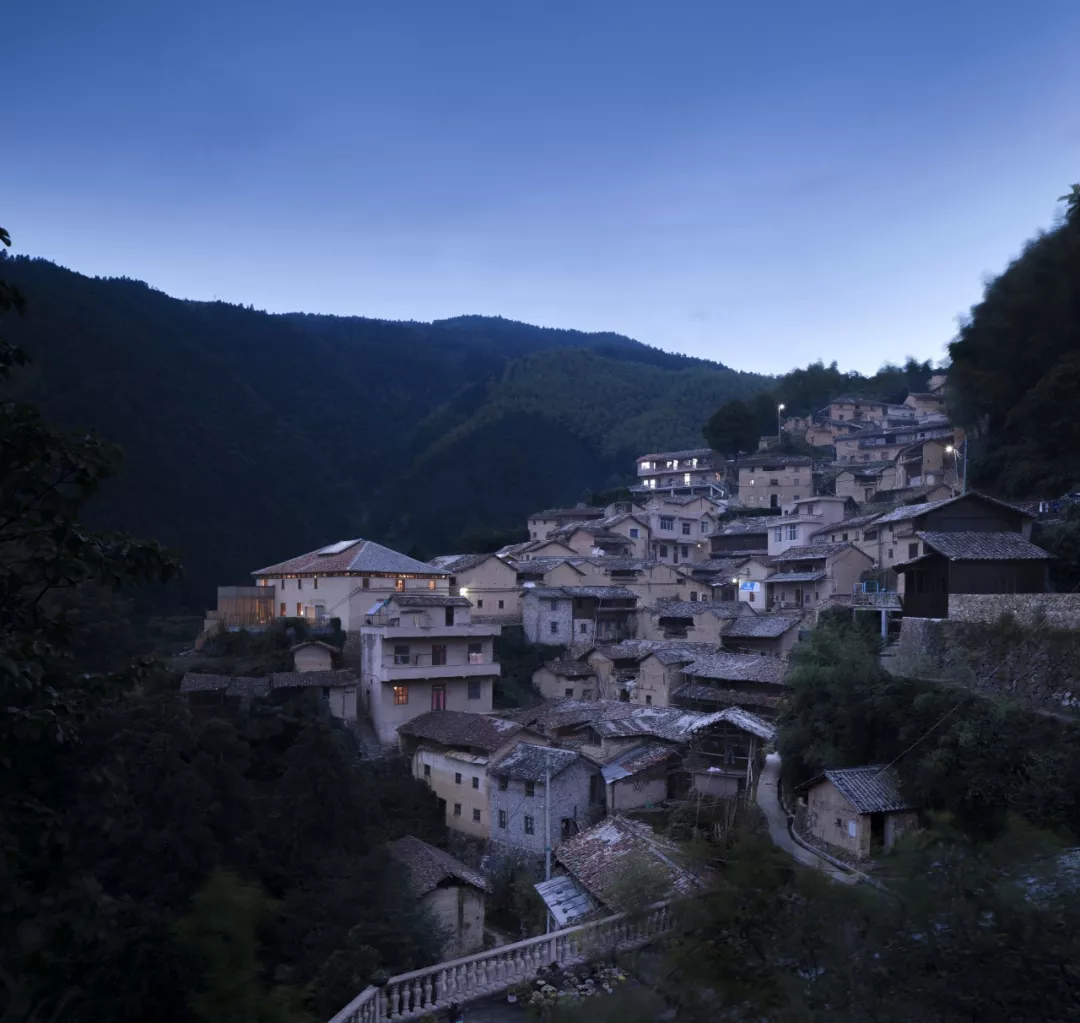 乡建如何不落俗套？15个**乡村建筑