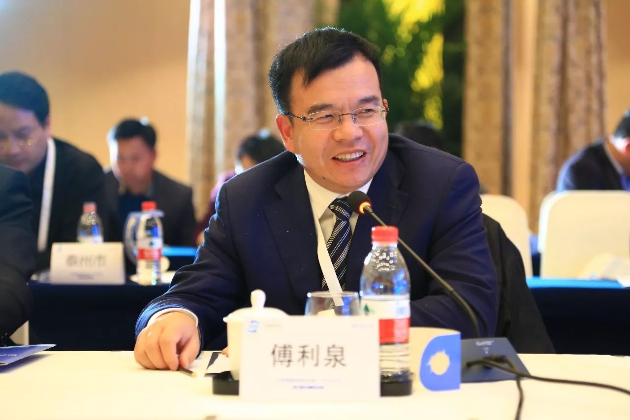 浙江知名富豪：白手起家，卖房创业逆袭人生，身价290亿