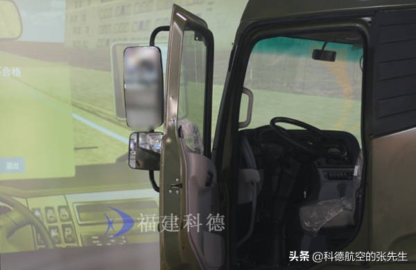 大型特种车驾驶模拟训练器材简介