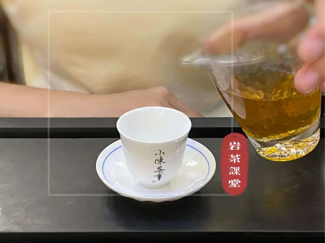 男人茶、霸道、贼贵，茶掌柜常用的肉桂文案词汇，你见过几个？
