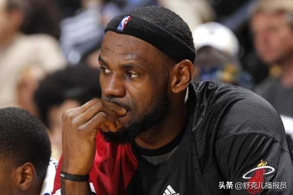 nba球员为什么不知道的怪癖(NBA球员十大特殊癖好：巴克利从不穿内裤，库里居然是恋足癖)