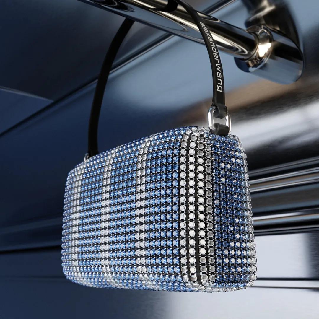 2021年最值得入手的14款包包，背十年都不会过时