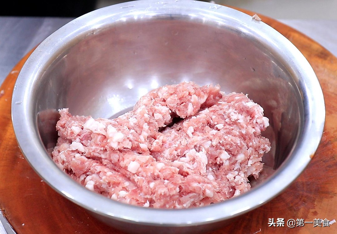 獅子頭的家常做法,