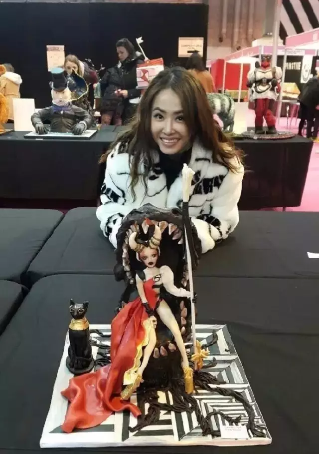 当蔡依林学会做蛋糕，糕点师：有人来砸场子了，还让不让人活了