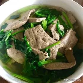 天冷了，这12家常菜道收藏好，营养极高，热乎乎端上桌，补气暖胃
