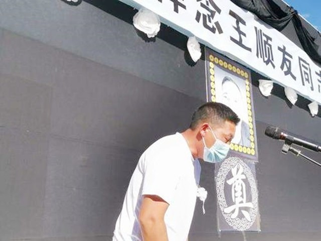感动中国的邮递员王顺友去世，儿子回忆：突然去世，生前状态不错
