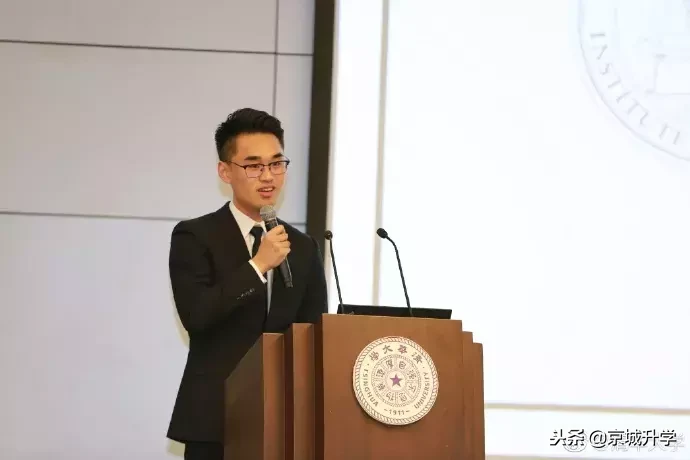 吓人！清华校园最顶尖学霸简历曝光，场面堪比神仙打架！