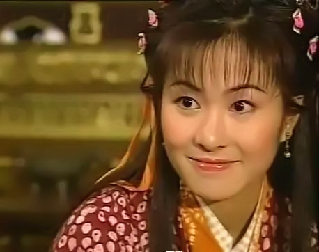 40岁叶璇自曝担心王一博，从名校学霸到遭群嘲，她其实活得真实