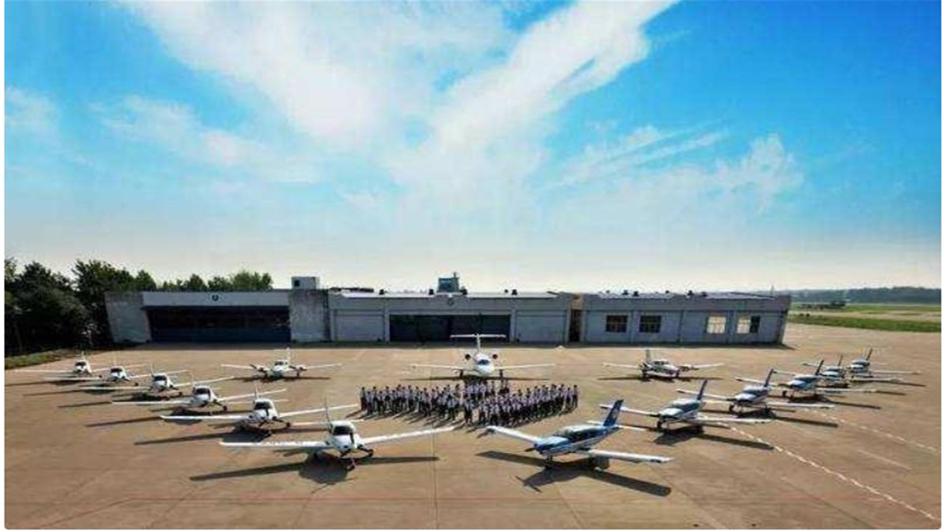 四川“航空”大学，含金量高，考上不愁就业，是“飞行员的摇篮”