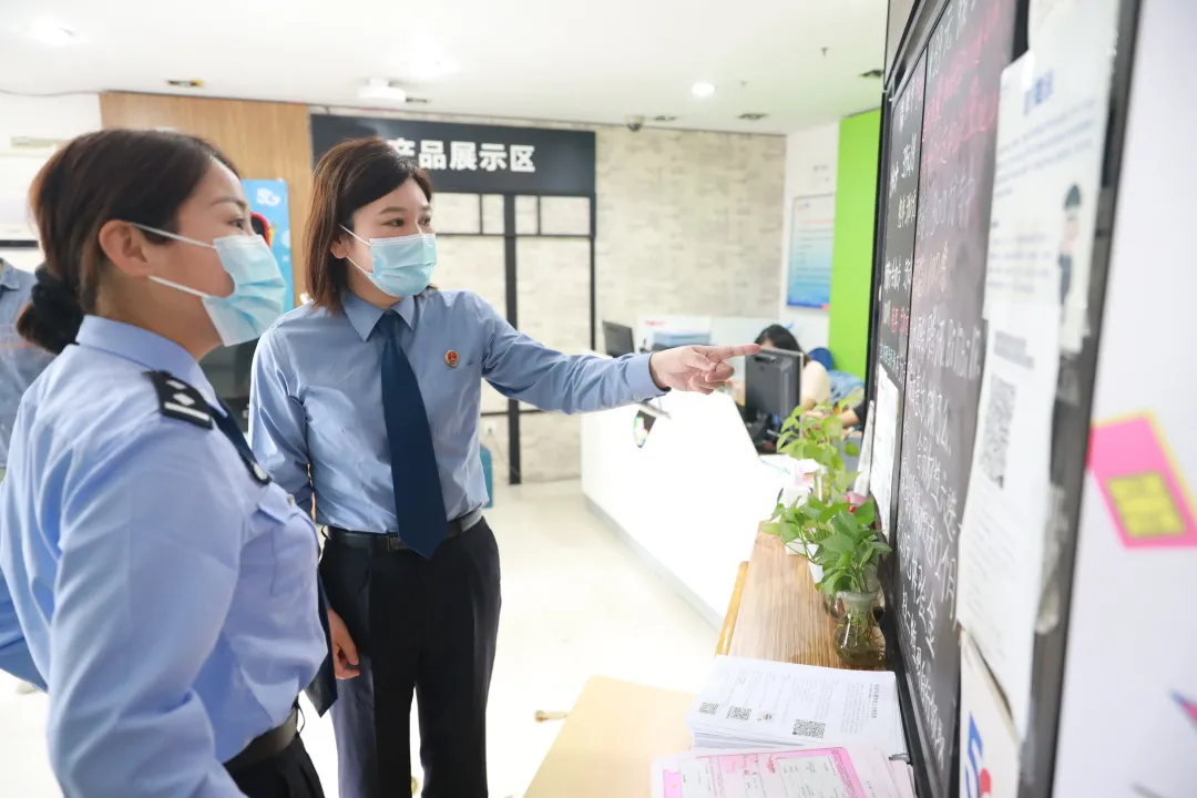 【走近一线检察官】筑牢校园反诈“防火墙”