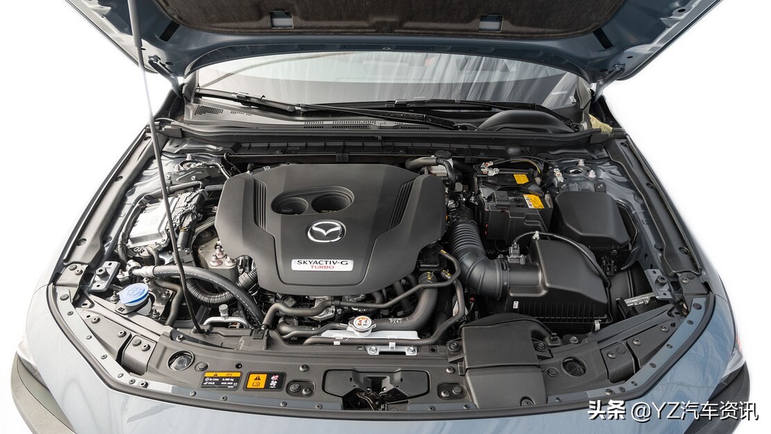 2021年马自达3 2.5 Turbo两厢车：大心脏