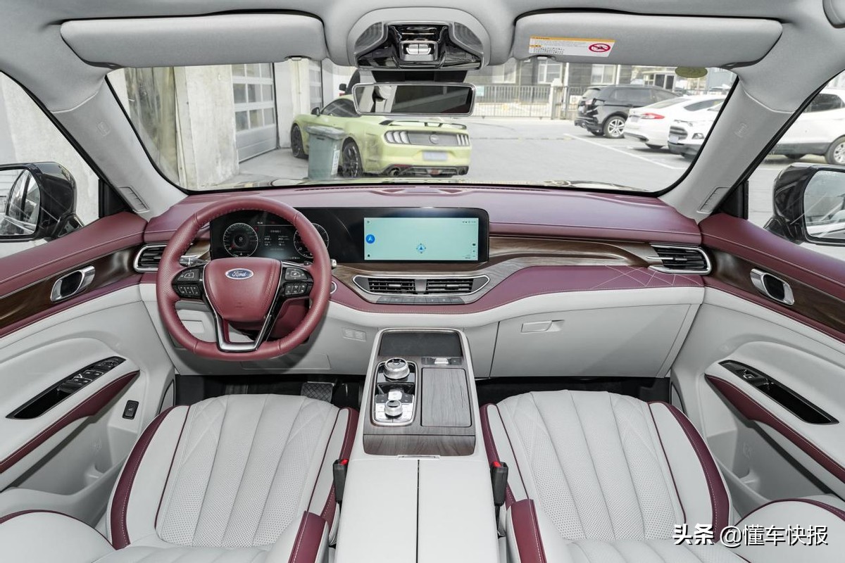 合资+6座+2.0T+中大型SUV，一文带你了解福特领裕
