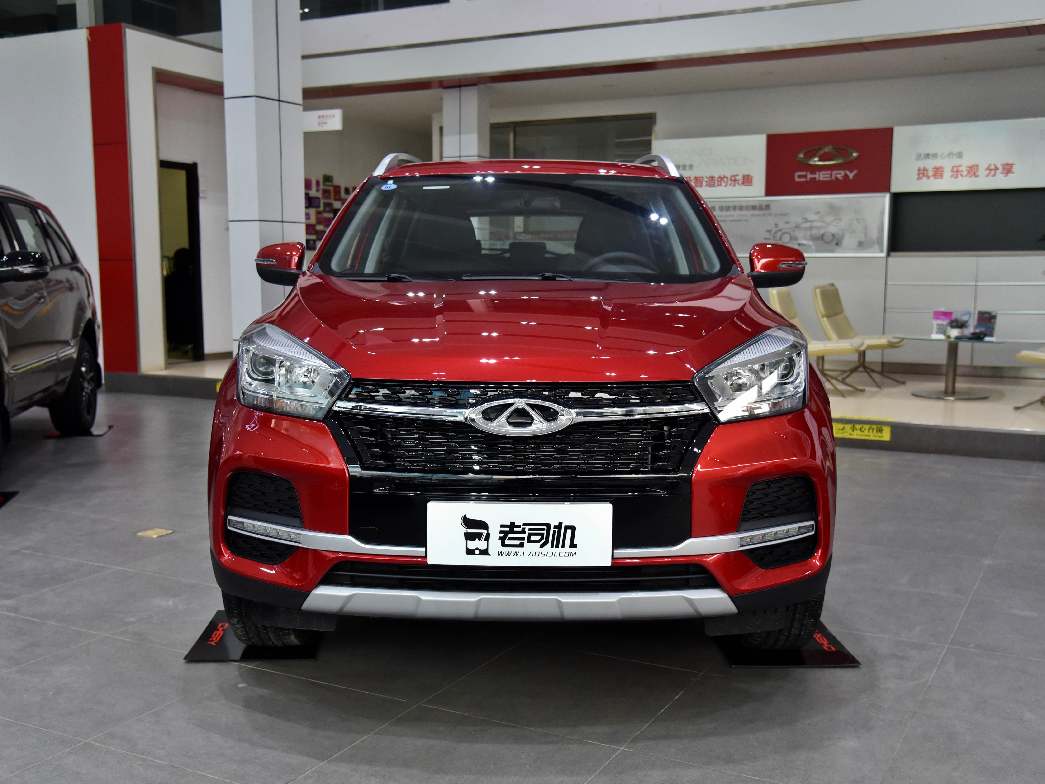 低价位高颜值的国产SUV，大空间低油耗，实拍奇瑞瑞虎5x