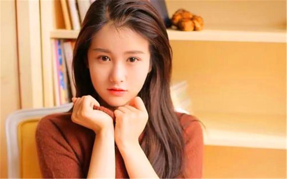 每天和一个异性聊天，会让你产生“爱情错觉”