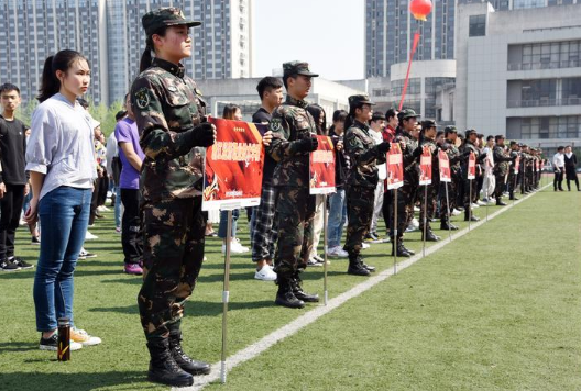 400分就能上的军校，毕业包分配，各大部队抢着要