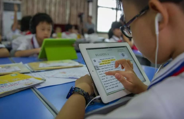 “双减政策”下，英语将退出高考？教育部仅用4个字回应