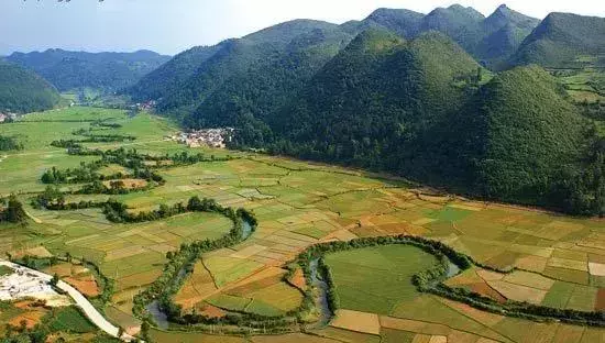 这是贵州村庄？感觉像欧洲童话小镇！春节自驾游就去这里耍！